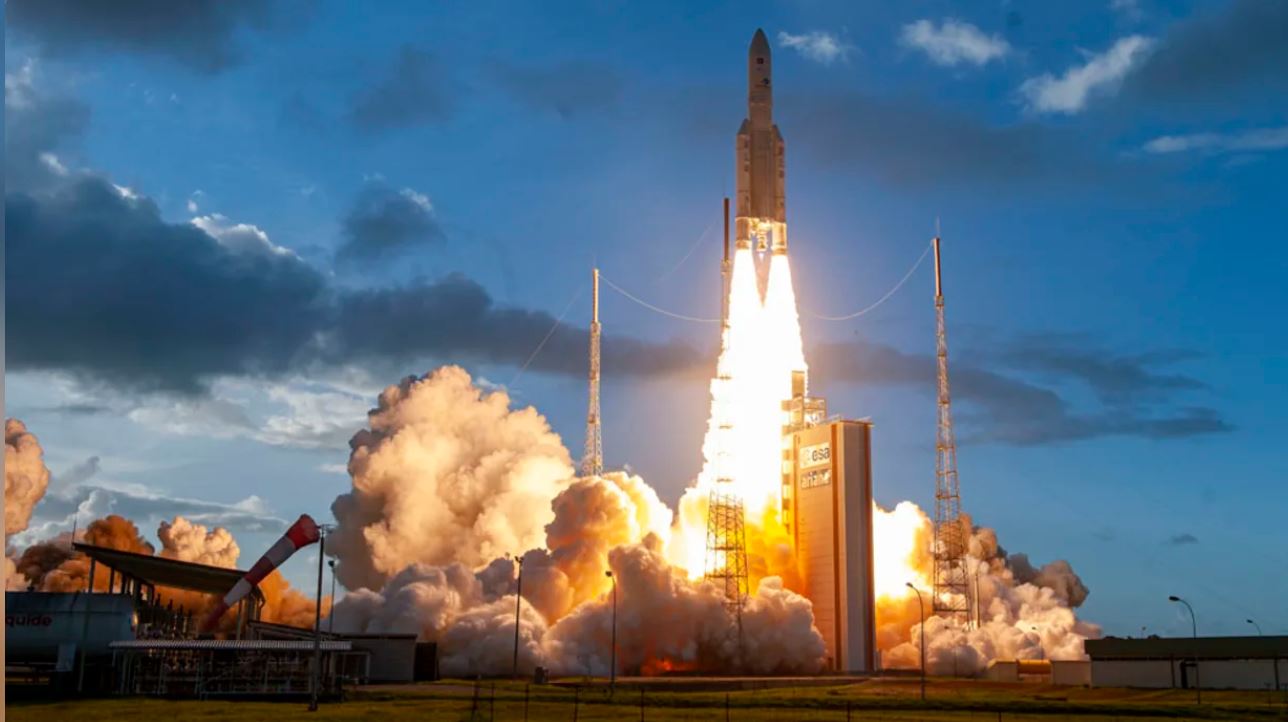 Successful launch of EUTELSAT QUANTUM, the first full software-defined satellite 22 Successful launch of EUTELSAT QUANTUM, the first full software-defined satellite