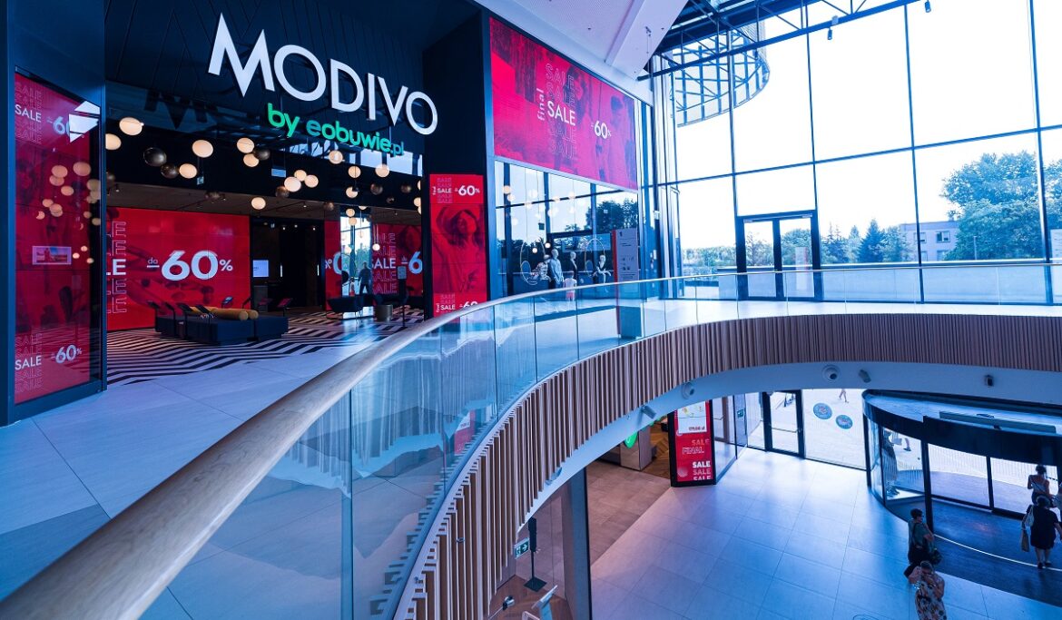 New cutting-edge digitally driven store from MODIVO