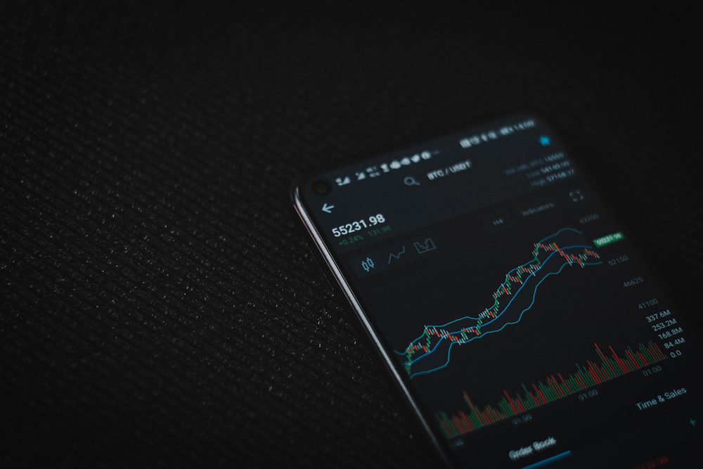 SimpleFX app makes it easy to invest with cryptocurrencies